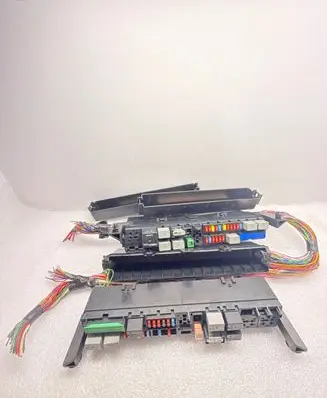 Cadillac STS Seville Fuse box set 71545200 21997683 1GA0274655