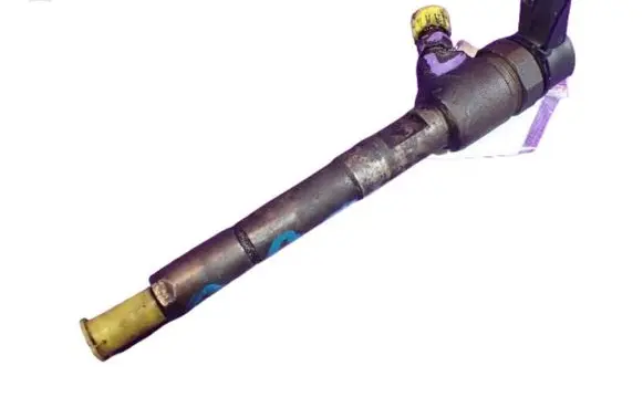 Fiat Panda 141 Fuel injector 0445110351
