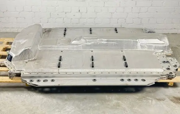 BMW i4 Hybrid / electric car battery 8855826