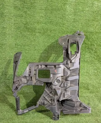 BMW X5 G05 Front bumper mounting bracket 
