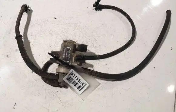 Volkswagen Golf IV Turbo solenoid valve 1J0906627