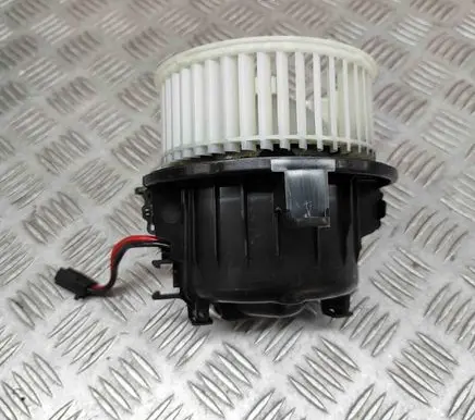 Volkswagen Taigo Heater fan/blower 2Q2820021