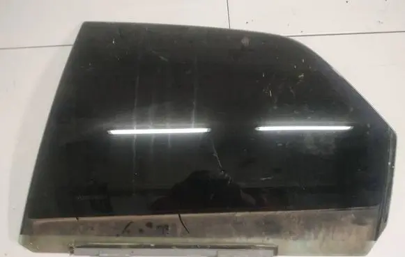 Renault Laguna I Rear door window glass AS2