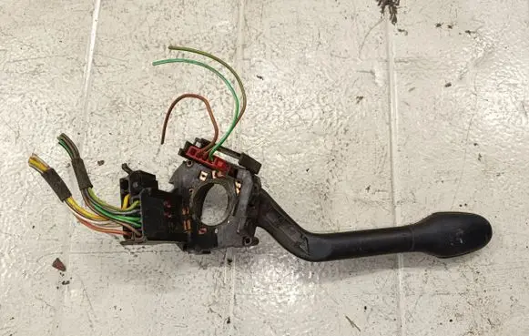 Volkswagen Transporter - Caravelle T4 Wiper control stalk 703953503E