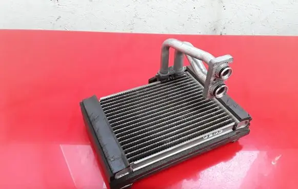 Mazda CX-9 Air conditioning (A/C) radiator (interior) NOCODE