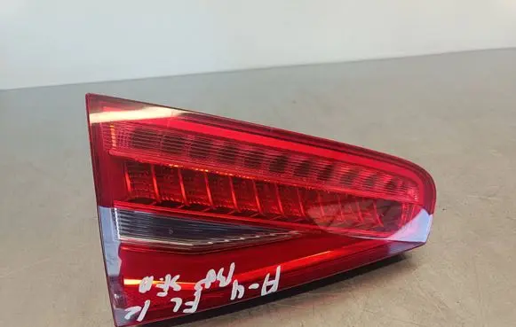 Audi A4 S4 B8 8K Tailgate rear/tail lights 8K5945093AC