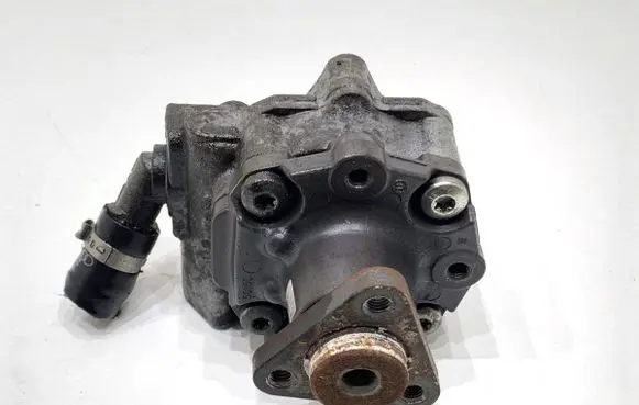 Audi A4 S4 B8 8K Power steering pump 8K0145154H
