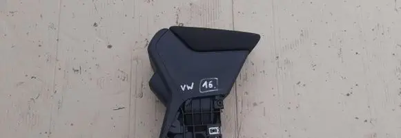 Volkswagen Polo VI Armrest