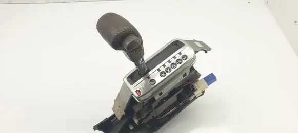 Nissan Maxima Gear shifter/selector