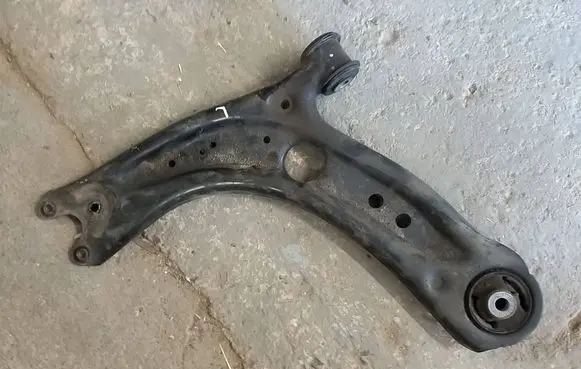 Skoda Octavia Mk4 Front control arm 5WA407151A