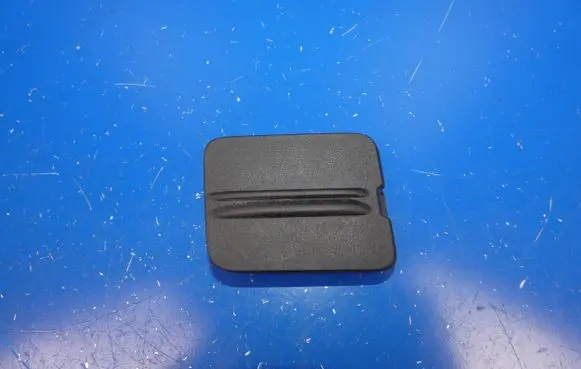 Volvo XC90 Front tow hook cap/cover 