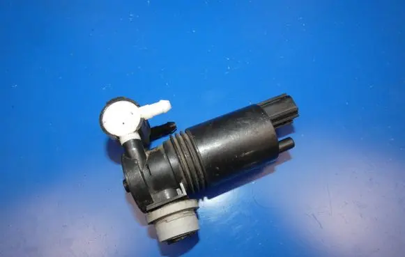 Volvo V40 Headlight washer pump 