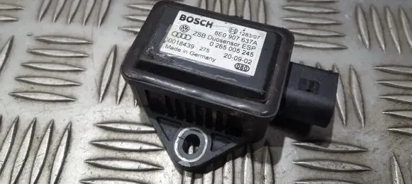 Audi A4 S4 B6 8E 8H ESP acceleration yaw rate sensor 8E0907637A 0265005245