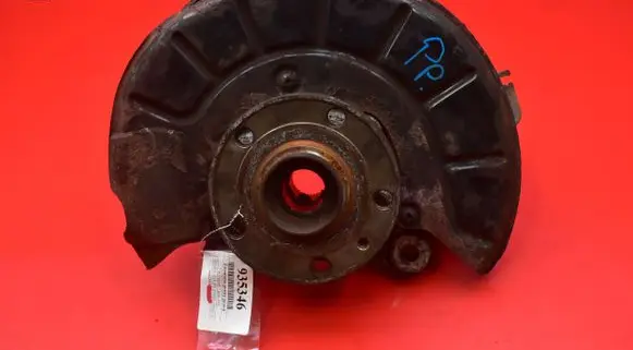 Volkswagen PASSAT B6 Front wheel hub spindle knuckle