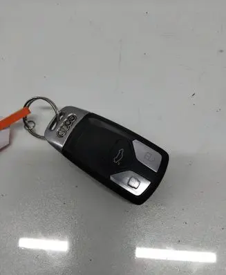 Audi A4 S4 B9 Ignition key/card 4M0959754AJ