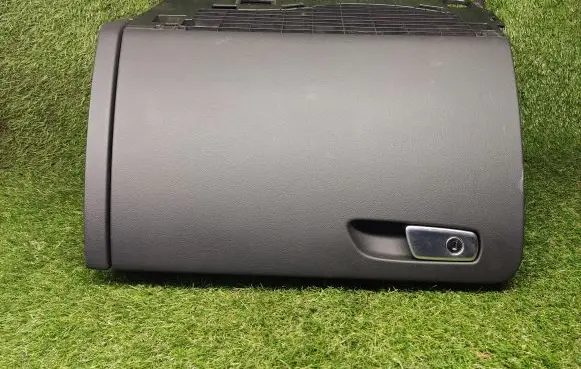 Audi Q5 SQ5 Glove box 8R1880302 8R1880302B