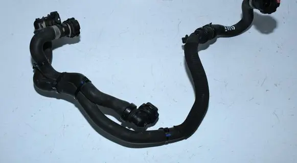 Renault Clio V Engine coolant pipe/hose 215753014R-B