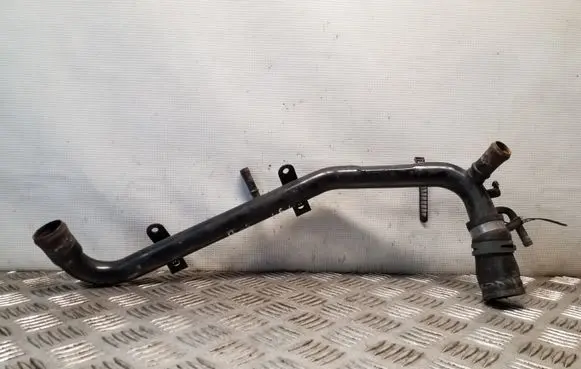Volkswagen PASSAT B5 Engine coolant pipe/hose 06B121071