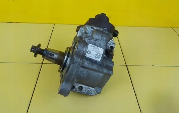 BMW X1 E84 Fuel injection high pressure pump 8510865 N47D20C