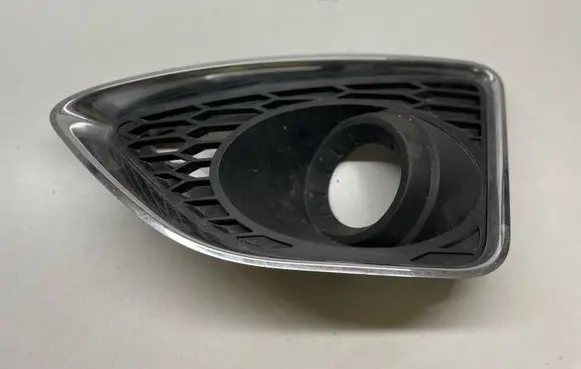 Ford Fusion Front fog light trim/grill AE5317K947GCW