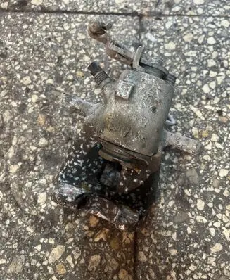 Skoda Fabia Mk1 (6Y) Rear brake caliper