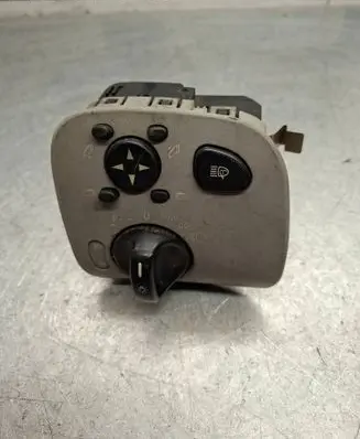 Mercedes-Benz CLK A209 C209 Light switch A2035450704 04058523 A20354507
