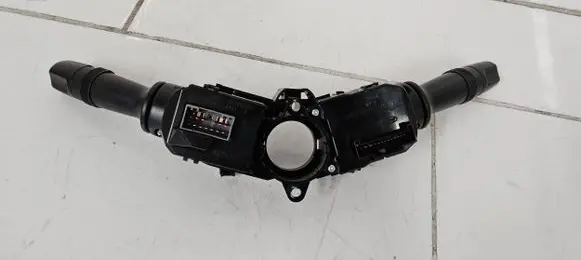 KIA Soul Wiper turn signal indicator stalk/switch 202008910