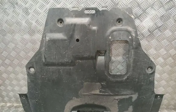 Mazda 6 Engine splash shield/under tray 0L1990155