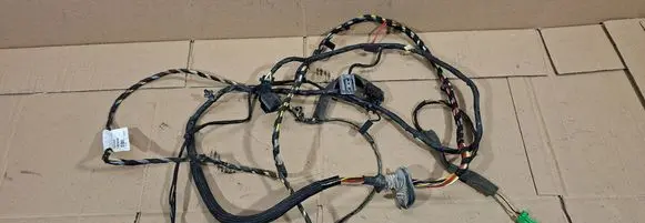 Volvo V70 Tailgate/trunk wiring harness 8697924 D8697924002