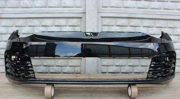 Volkswagen Golf VIII Front bumper 5H0807221J