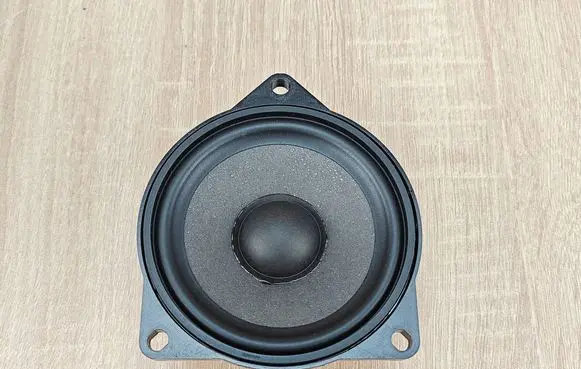 Panel speaker