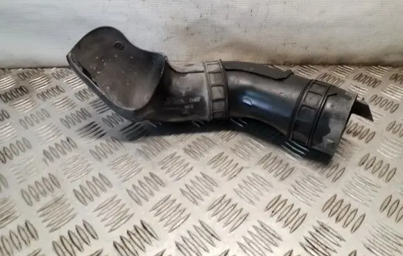 Jeep Grand Cherokee (WK) Air intake duct part 53013794AB