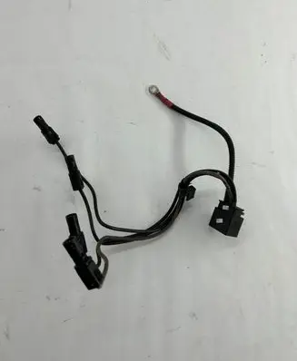 BMW 5 F10 F11 Glow plug wires 10004769