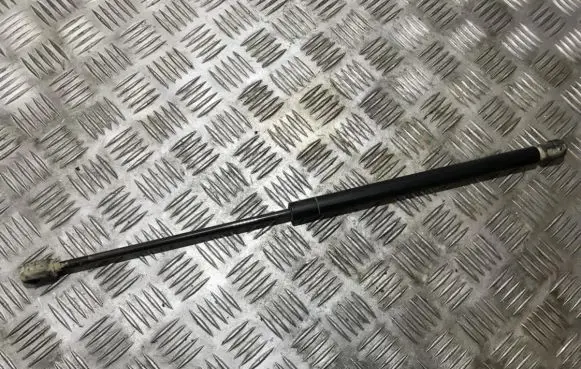 Renault 19 Tailgate/trunk strut/damper