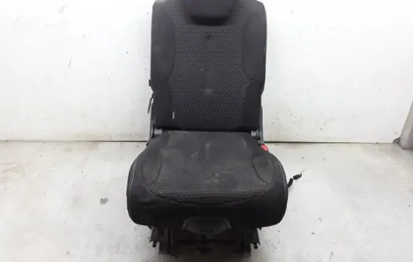 Citroen C4 Grand Picasso Rear seat 