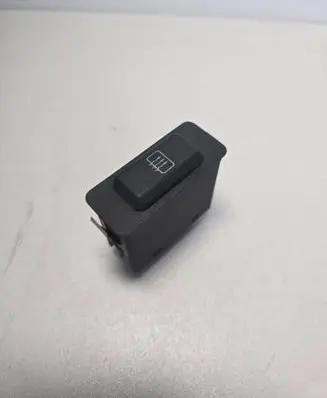 BMW 5 E34 Windscreen/window heater switch 61311391749
