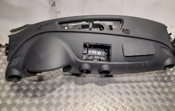 Audi A3 S3 8V Dashboard 8V1858041A 8V1819409A