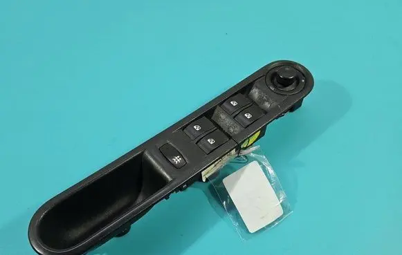 Renault Espace IV Electric window control switch 8200250481 IMPRK1489823