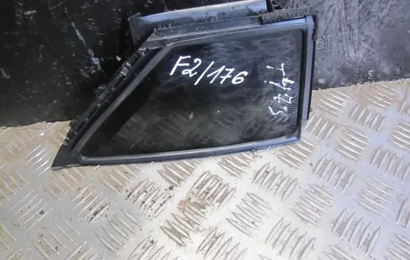 Toyota C-HR I Rear vent window glass F2176