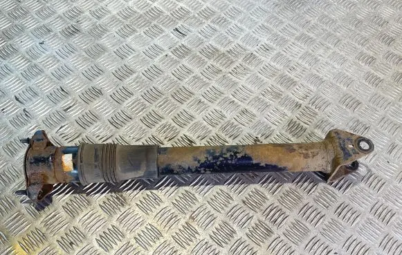 Mercedes-Benz ML W164 Rear shock absorber/damper