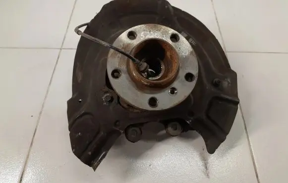 BMW X3 F25 Rear wheel hub NOCODE