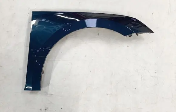 Skoda Octavia Mk1 (1U) Fender end trim 5E3821106B