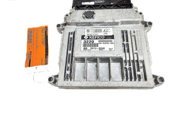 Hyundai i20 (PB PBT) Engine control unit/module ECU 39110-03345