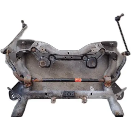Mercedes-Benz C W204 Engine mounting bracket 
