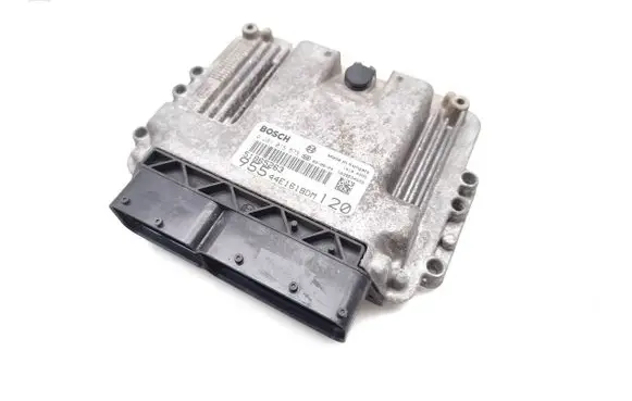 Alfa Romeo Mito Engine control unit/module 51865263 0281015573 44E161BDM