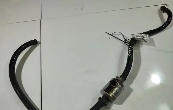 KIA Sorento Engine coolant pipe/hose 