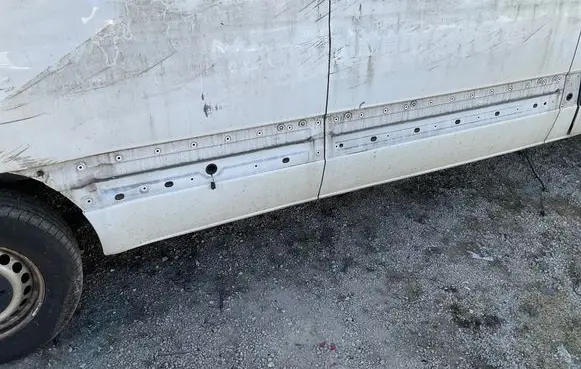 Mercedes-Benz Sprinter W907 W910 Rear sill (body part) 