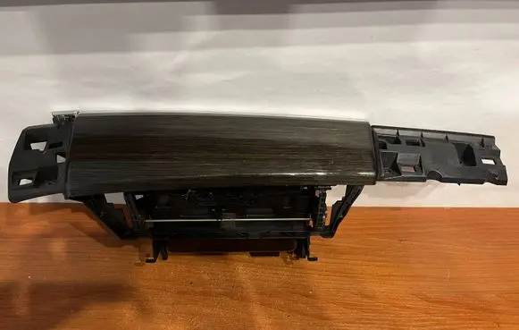 BMW 7 F01 F02 F03 F04 Dashboard storage box/compartment 9119797 06092012