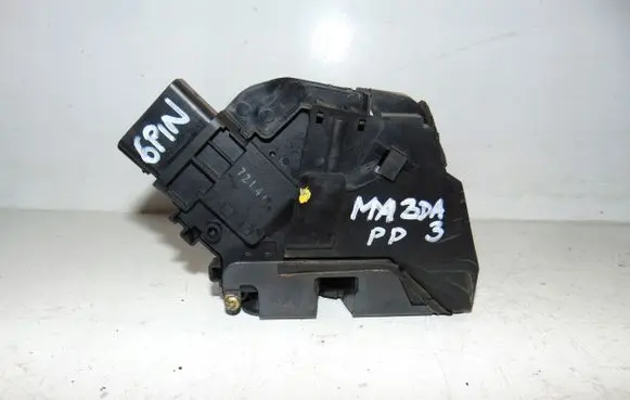 Mazda 3 I Front door lock 3N6AA21812D