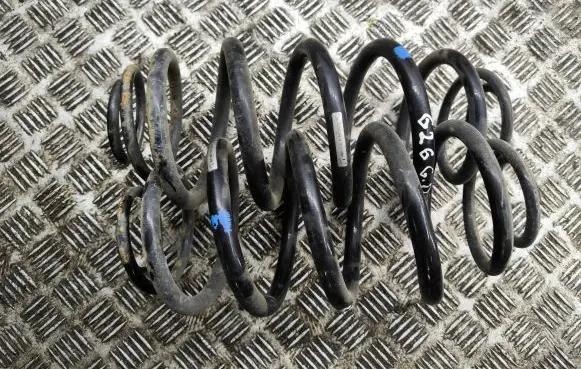 Mercedes-Benz Vito Viano W639 Rear coil spring